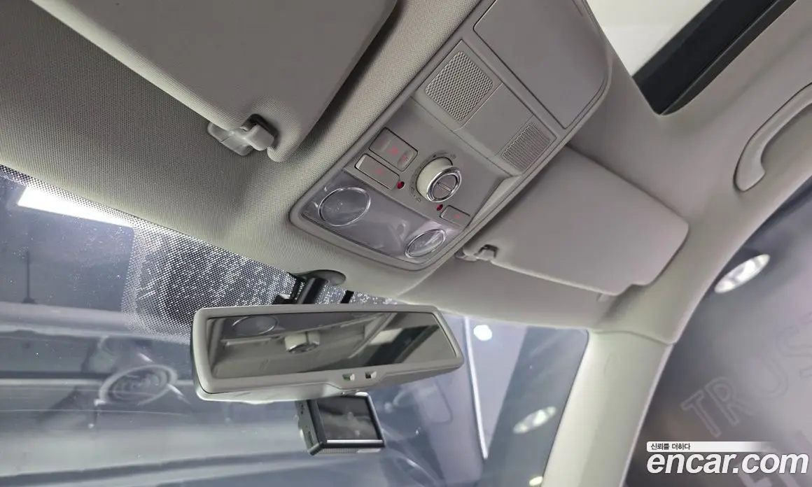 Volkswagen Tiguan 2013 2.0 автомат (гидро), фото 19