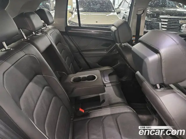 Volkswagen Tiguan 2020 2.0 автомат (гидро), миниатюра 12