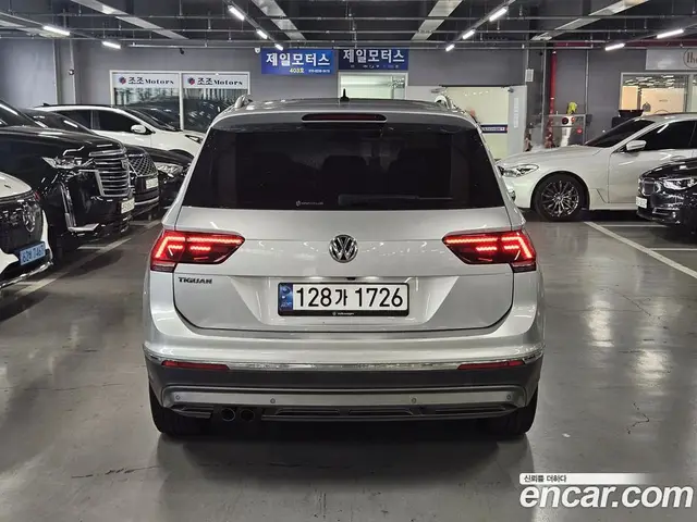 Volkswagen Tiguan 2020 2.0 автомат (гидро), миниатюра 4