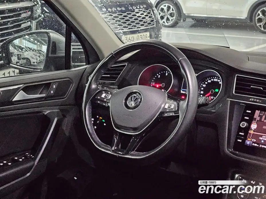 Volkswagen Tiguan 2020 2.0 автомат (гидро), фото 6