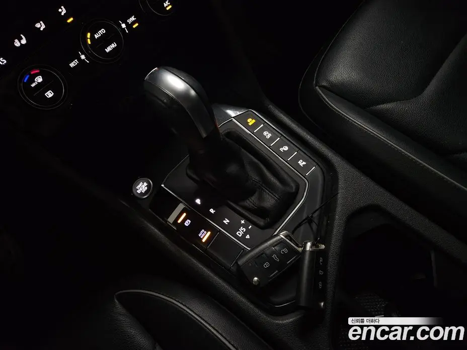 Volkswagen Tiguan 2020 2.0 автомат (гидро), фото 9