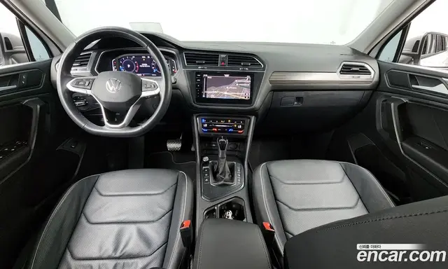 Volkswagen Tiguan 2023 2.0 автомат (гидро), миниатюра 10