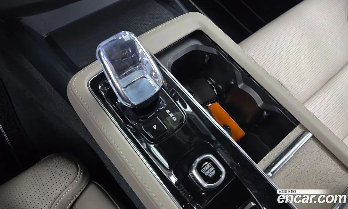 Volvo S90 2025 2.0 автомат (гидро), фото 12