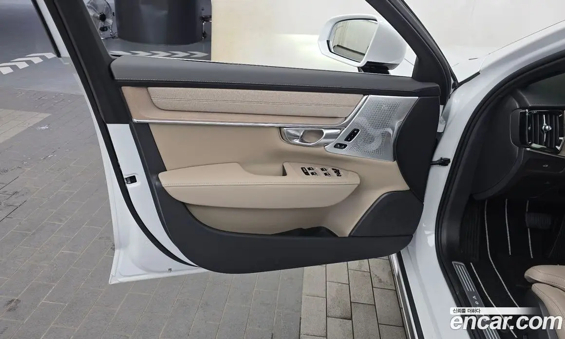 Volvo S90 2025 2.0 автомат (гидро), фото 14