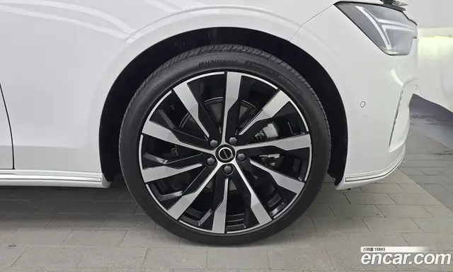 Volvo S90 2025 2.0 автомат (гидро), миниатюра 7