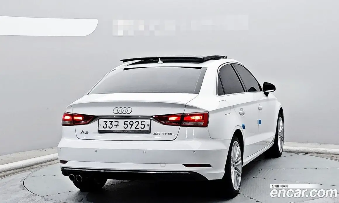 Audi A3 2018 2.0 автомат (гидро), фото 4