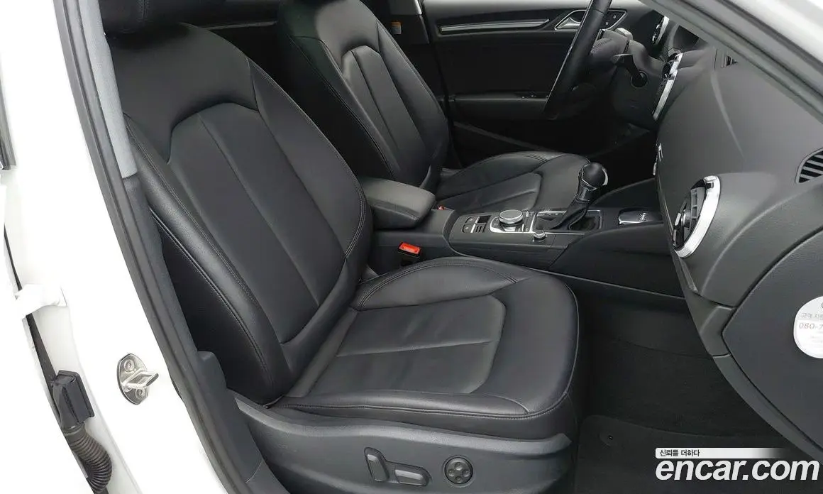 Audi A3 2018 2.0 автомат (гидро), фото 10