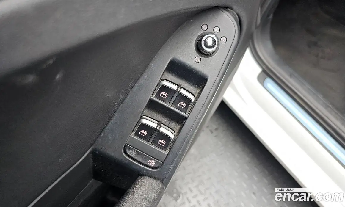 Audi A4 2013 2.0 автомат (гидро), фото 19