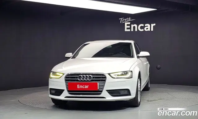 Audi A4 2013 2.0 автомат (гидро), миниатюра 3