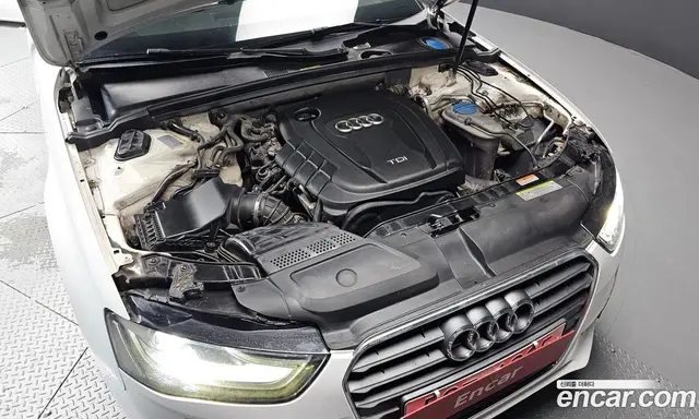 Audi A4 2013 2.0 автомат (гидро), миниатюра 6