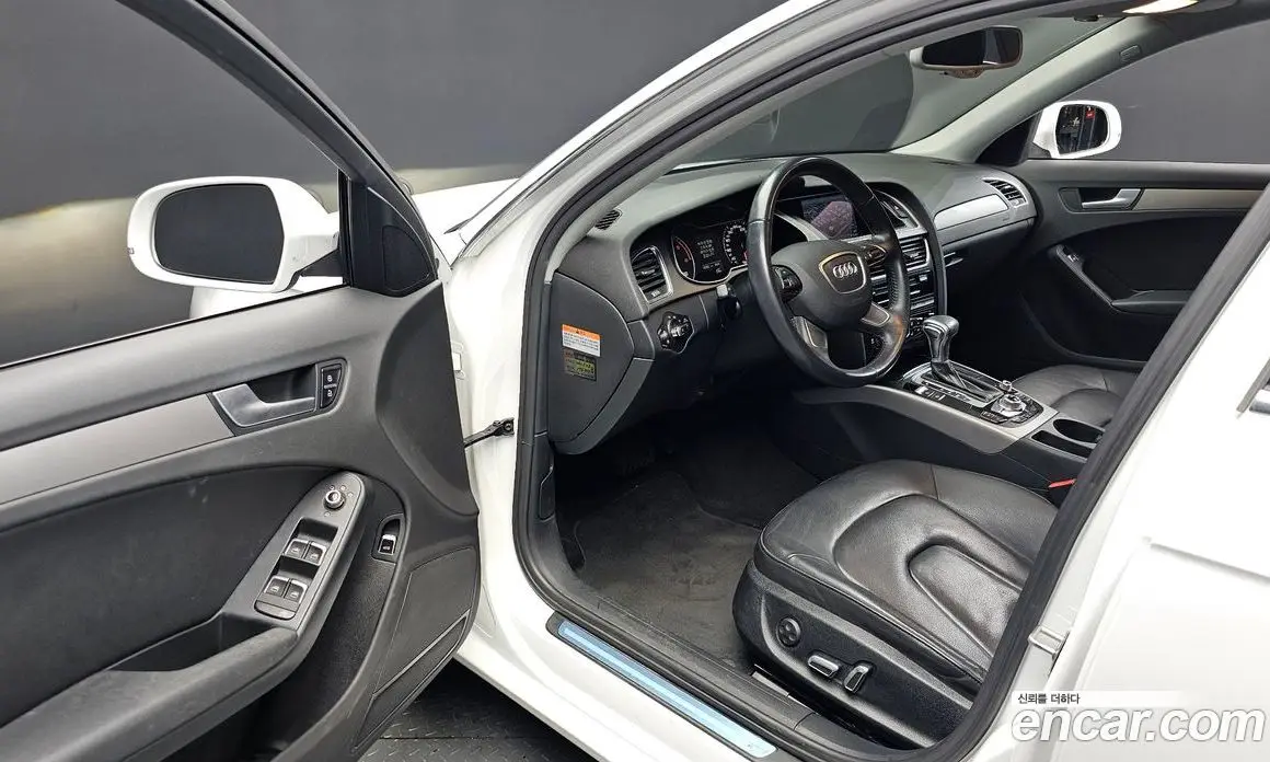 Audi A4 2013 2.0 автомат (гидро), фото 10