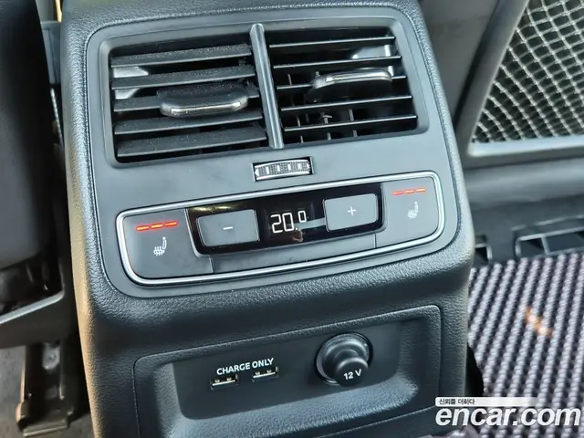 Audi A4 2023 2.0 автомат (гидро), миниатюра 11