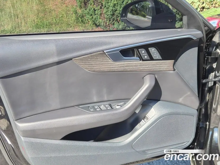 Audi A4 2023 2.0 автомат (гидро), фото 15