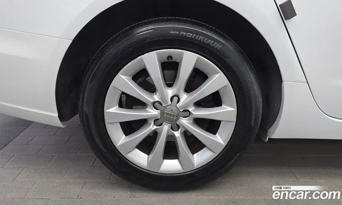 Audi A6 2013 2.0 автомат (гидро), фото 5