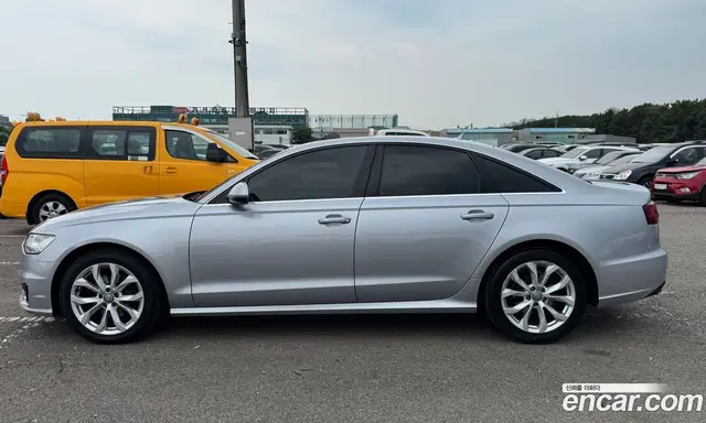 Audi A6 2016 2.0 автомат (гидро), миниатюра 2