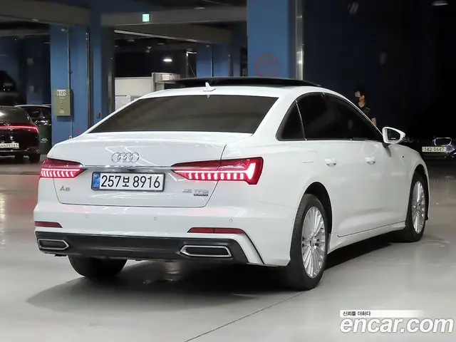 Audi A6 2019 2.0 автомат (гидро), миниатюра 2
