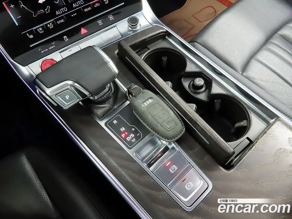 Audi A6 2019 2.0 автомат (гидро), фото 9