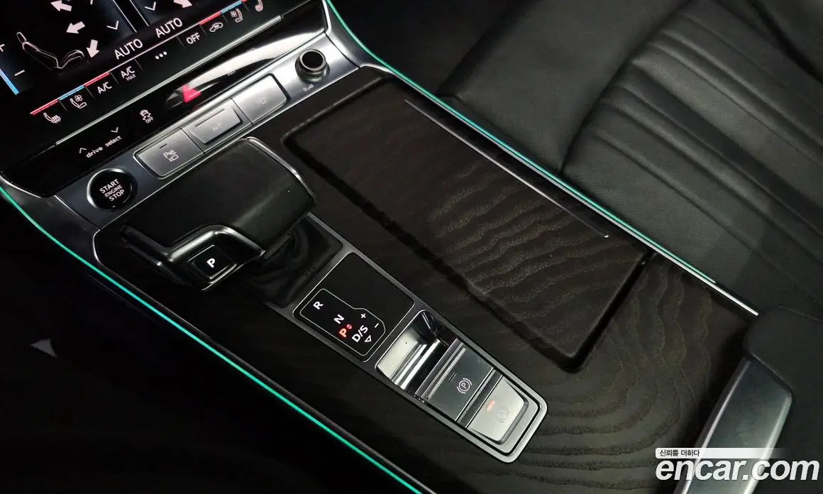 Audi A6 2021 2.0 автомат (гидро), фото 12