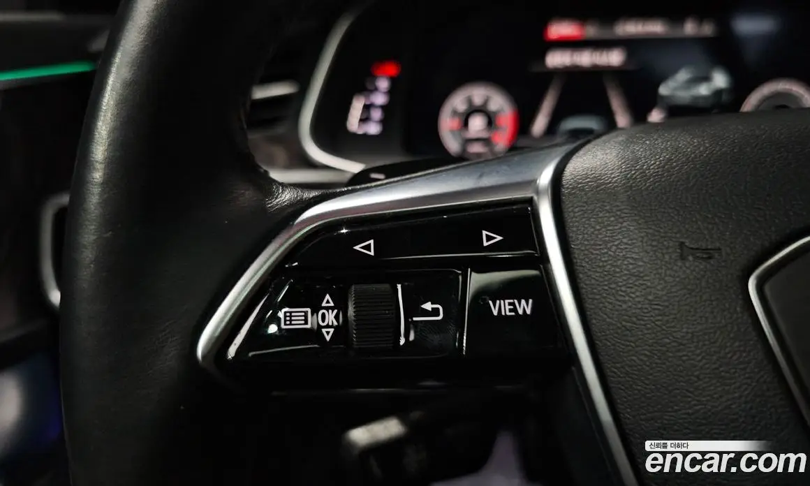 Audi A6 2021 2.0 автомат (гидро), фото 32