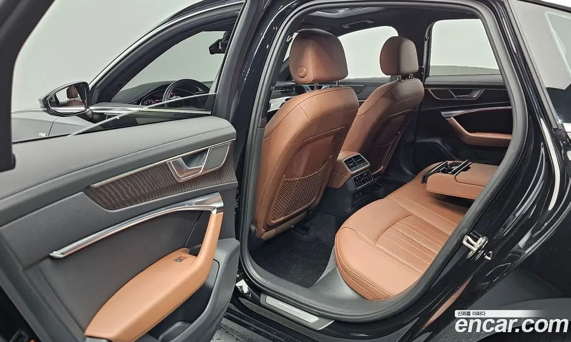 Audi A6 2023 2.0 автомат (гидро), фото 18