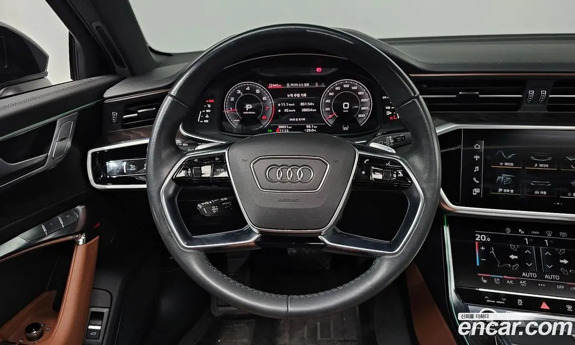 Audi A6 2023 2.0 автомат (гидро), фото 19