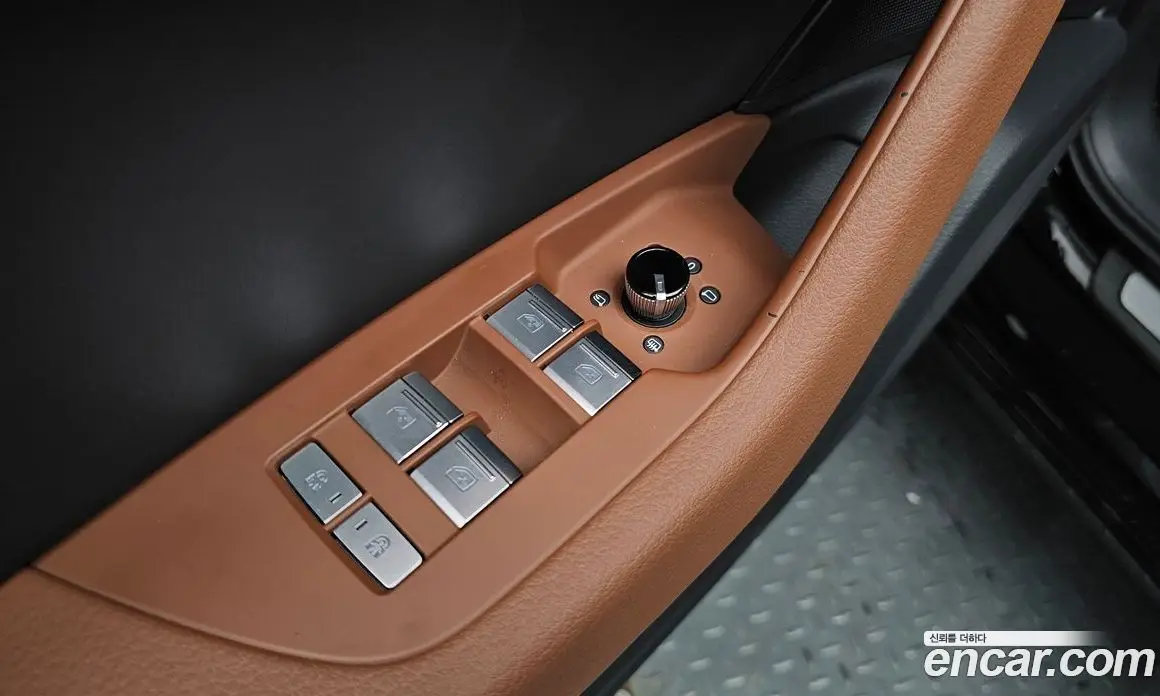 Audi A6 2023 2.0 автомат (гидро), фото 23