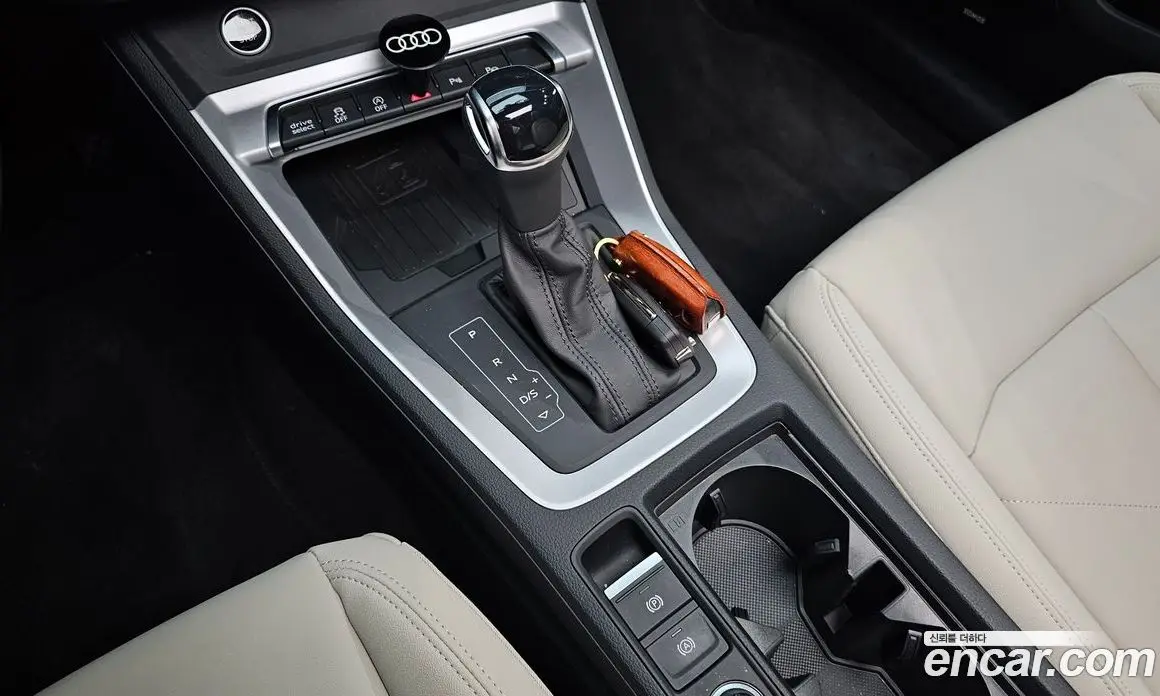 Audi Q3 2025 2.0 автомат (гидро), фото 12