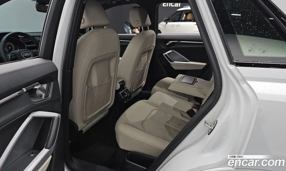 Audi Q3 2025 2.0 автомат (гидро), фото 18