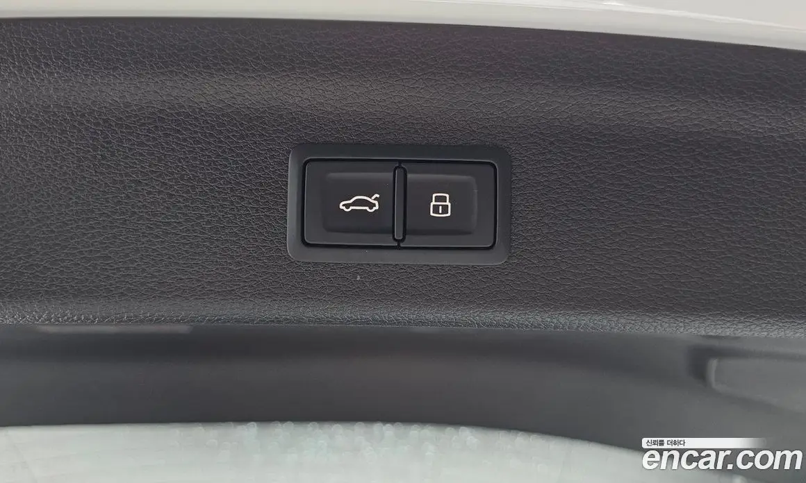 Audi Q3 2025 2.0 автомат (гидро), фото 32