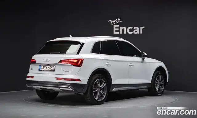 Audi Q5 2021 2.0 автомат (гидро), миниатюра 2