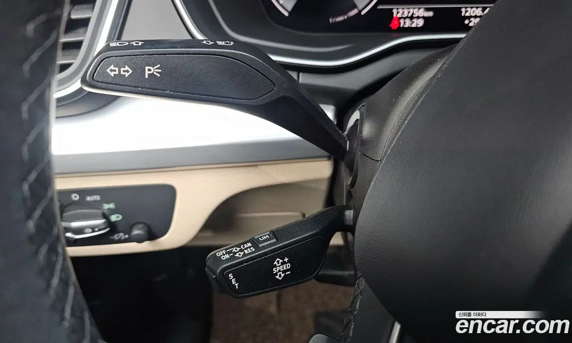 Audi Q5 2021 2.0 автомат (гидро), фото 29