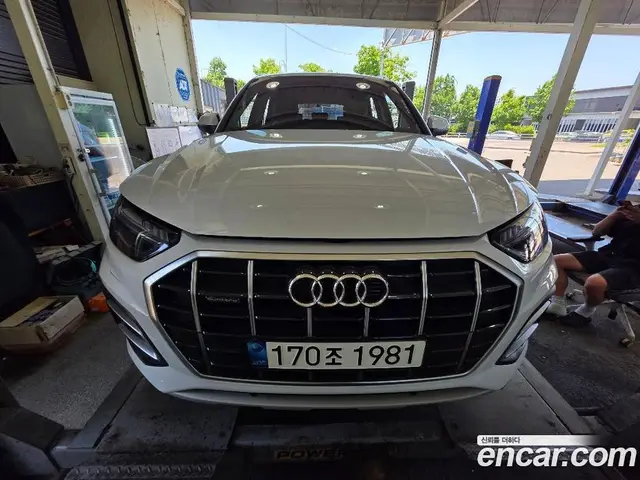 Audi Q5 2022 2.0 автомат (гидро), миниатюра 2