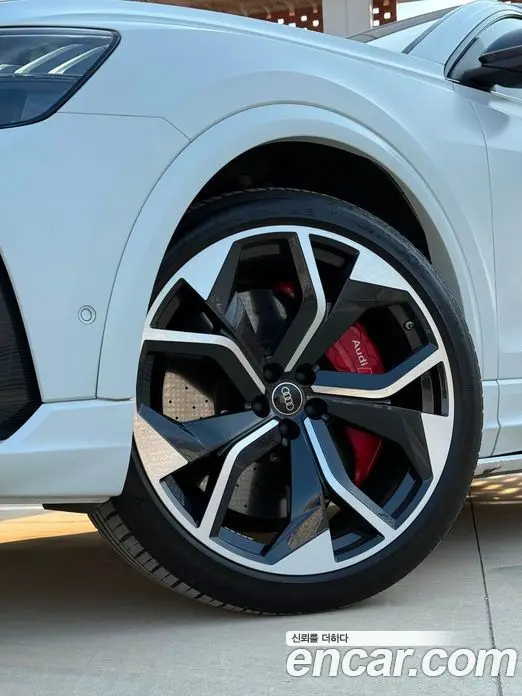 Audi RSQ8 2021 4.0 автомат (гидро), фото 15