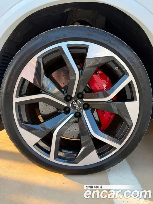 Audi RSQ8 2021 4.0 автомат (гидро), фото 20