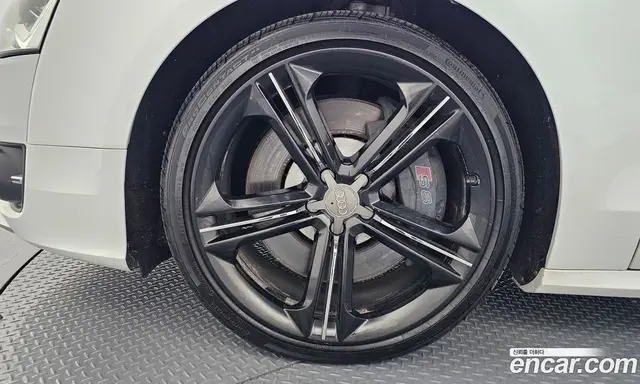 Audi S8 2014 4.0 автомат (гидро), миниатюра 5