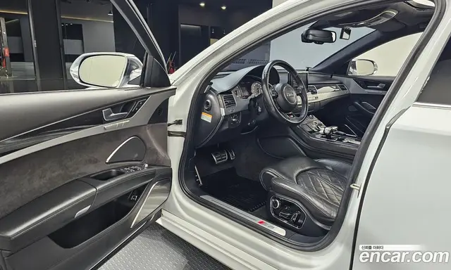 Audi S8 2014 4.0 автомат (гидро), миниатюра 10