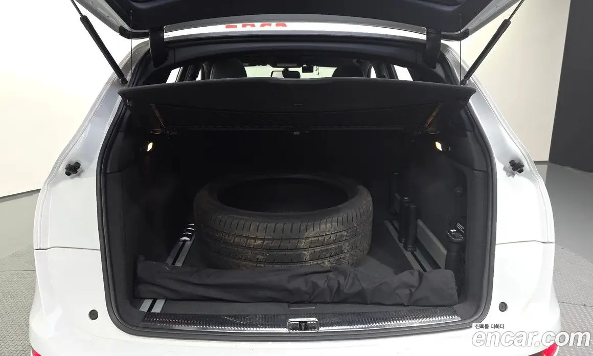 Audi SQ5 2014 3.0 автомат (гидро), фото 20