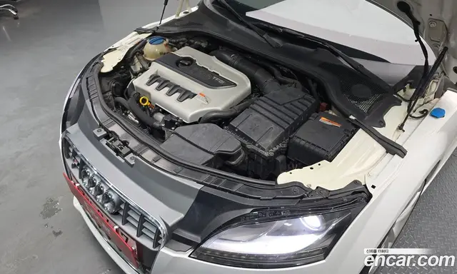 Audi TTS 2010 2.0 автомат (гидро), миниатюра 5