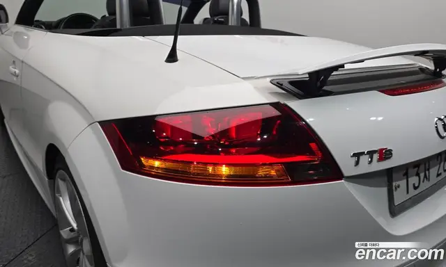 Audi TTS 2010 2.0 автомат (гидро), миниатюра 8