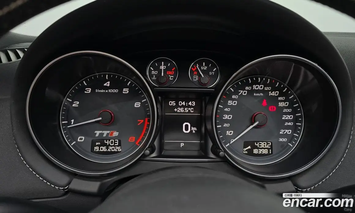 Audi TTS 2010 2.0 автомат (гидро), фото 10