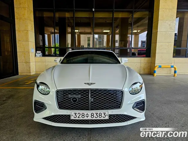 Bentley Continental 2025 4.0 автомат (гидро), миниатюра 1 Bentley Continental 2025 4.0 автомат (гидро), миниатюра 1