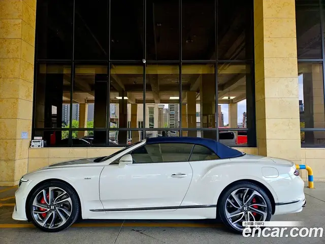 Bentley Continental 2025 4.0 автомат (гидро), миниатюра 5 Bentley Continental 2025 4.0 автомат (гидро), миниатюра 5