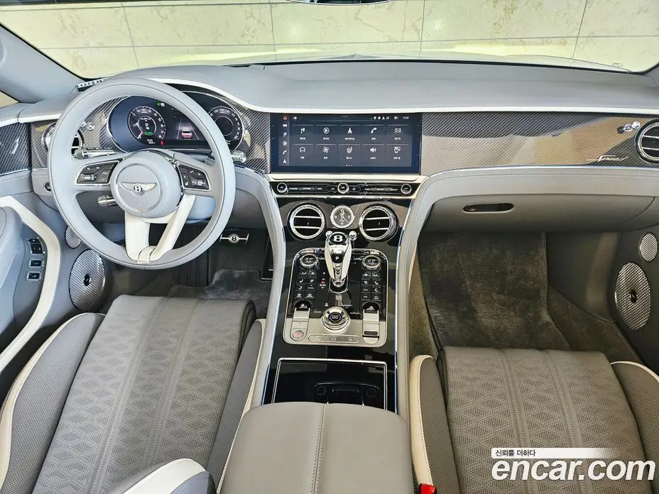 Bentley Continental 2025 4.0 автомат (гидро), фото 9 Bentley Continental 2025 4.0 автомат (гидро), фото 9