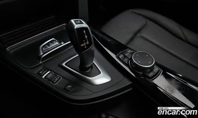 BMW 3 серия 2017 2.0 автомат (гидро), миниатюра 9