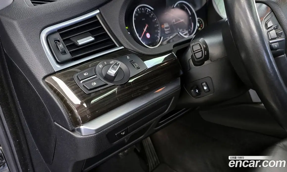 BMW 5 серия 2014 2.0 автомат (гидро), фото 17