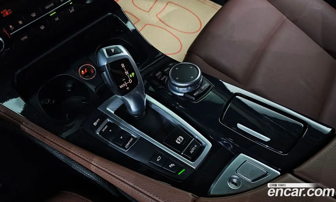 BMW 5 серия 2016 2.0 автомат (гидро), фото 9