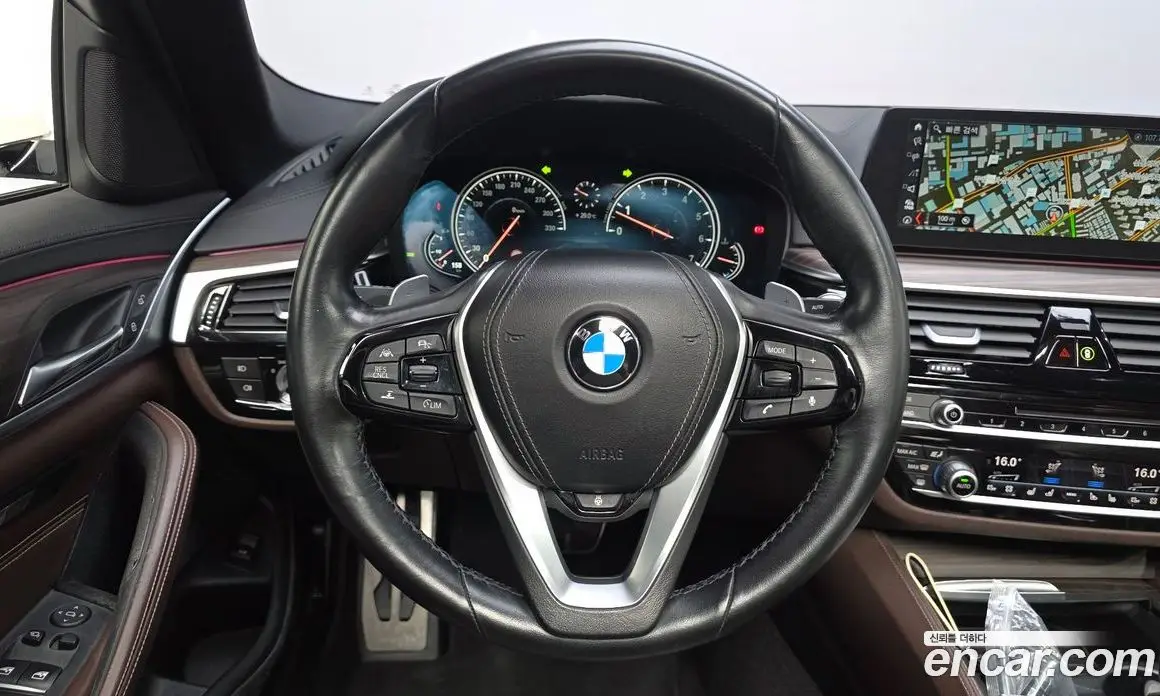 BMW 5 серия 2017 2.0 автомат (гидро), фото 19