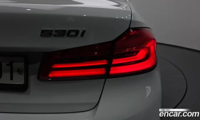 BMW 5 серия 2017 2.0 автомат (гидро), миниатюра 9