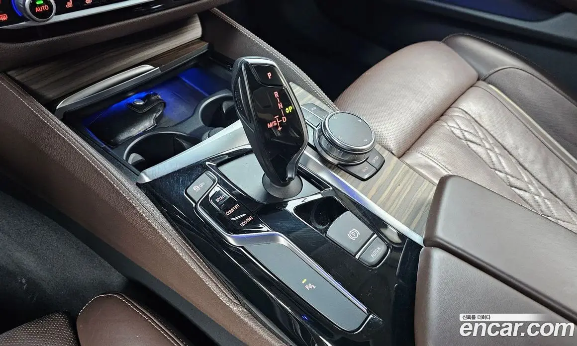 BMW 5 серия 2018 2.0 автомат (гидро), фото 12