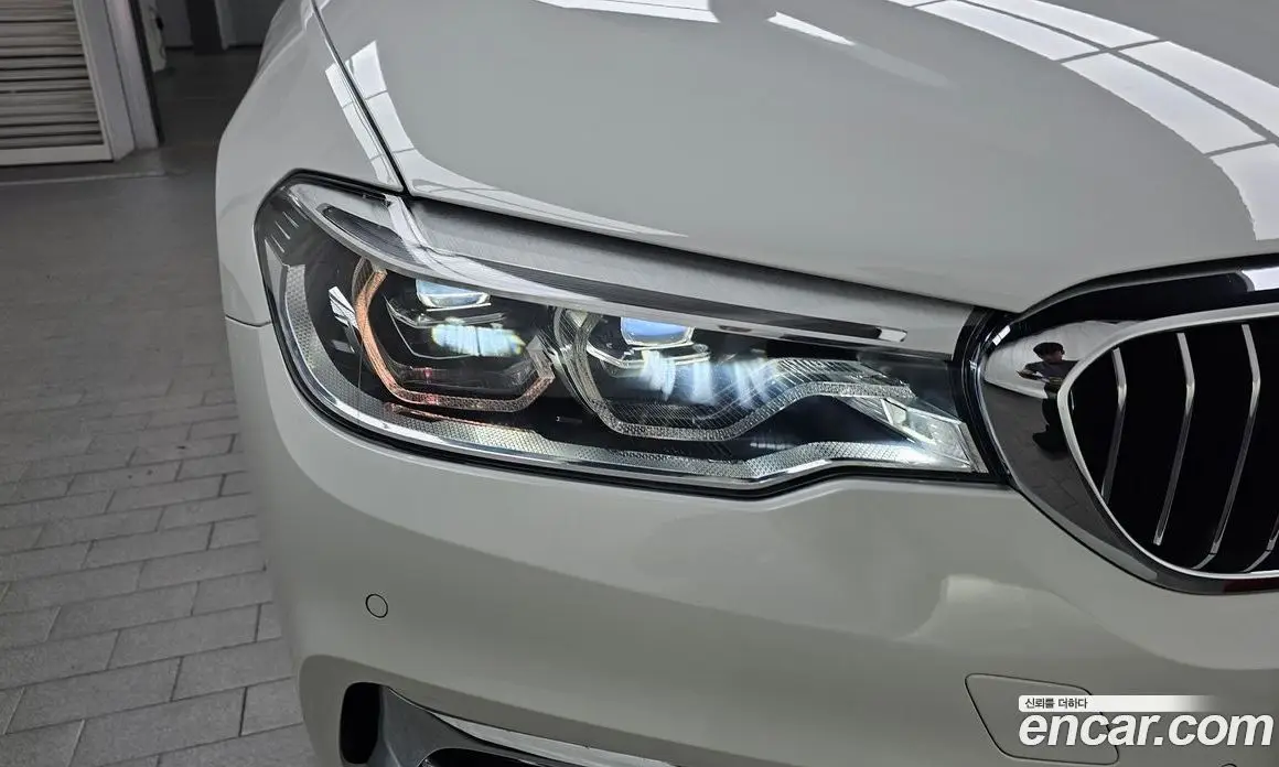 BMW 5 серия 2018 2.0 автомат (гидро), фото 8